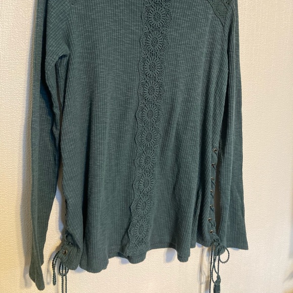 Knox Rose Detailed Long Sleeve Sweater - Picture 2 of 7